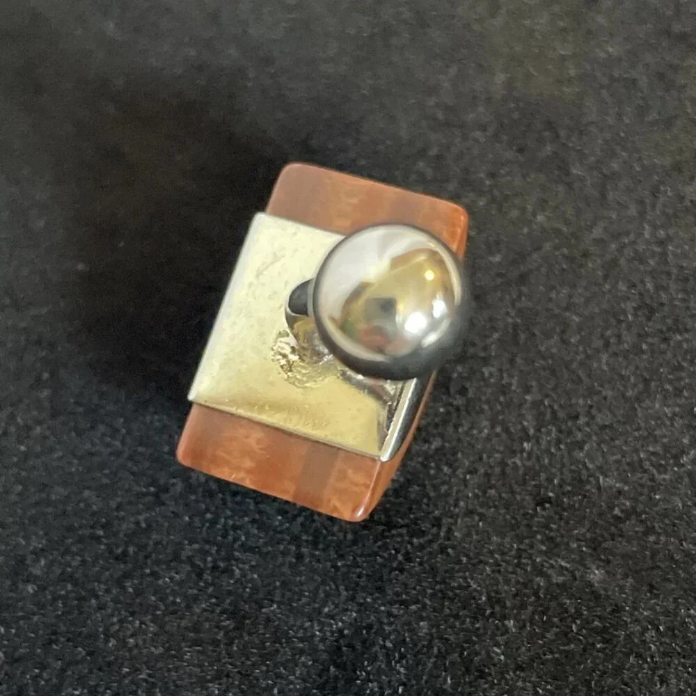 N/A wood tone
